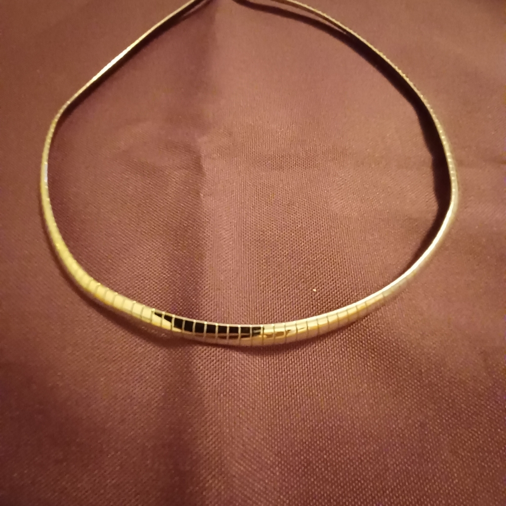 Women's  necklace